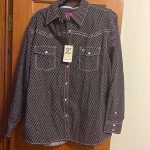 Cowgirl hardware xl shirt. NWT.